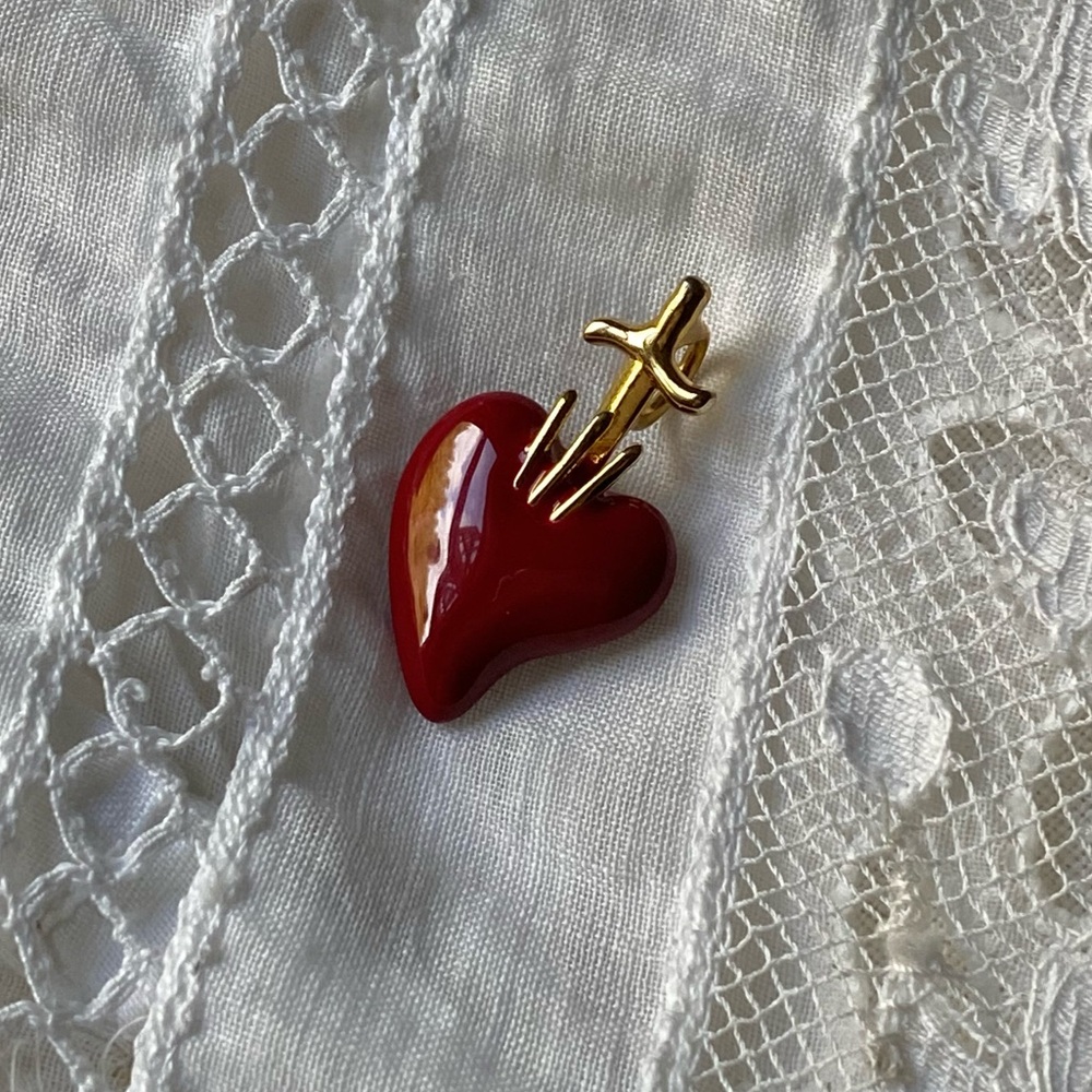 Vintage Italian gold and red enamel heart pendant